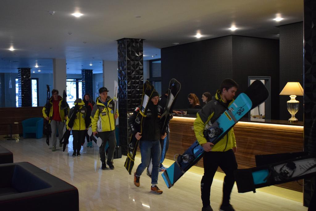 Parkhotel Carlsbad Inn Dalovice Dış mekan fotoğraf