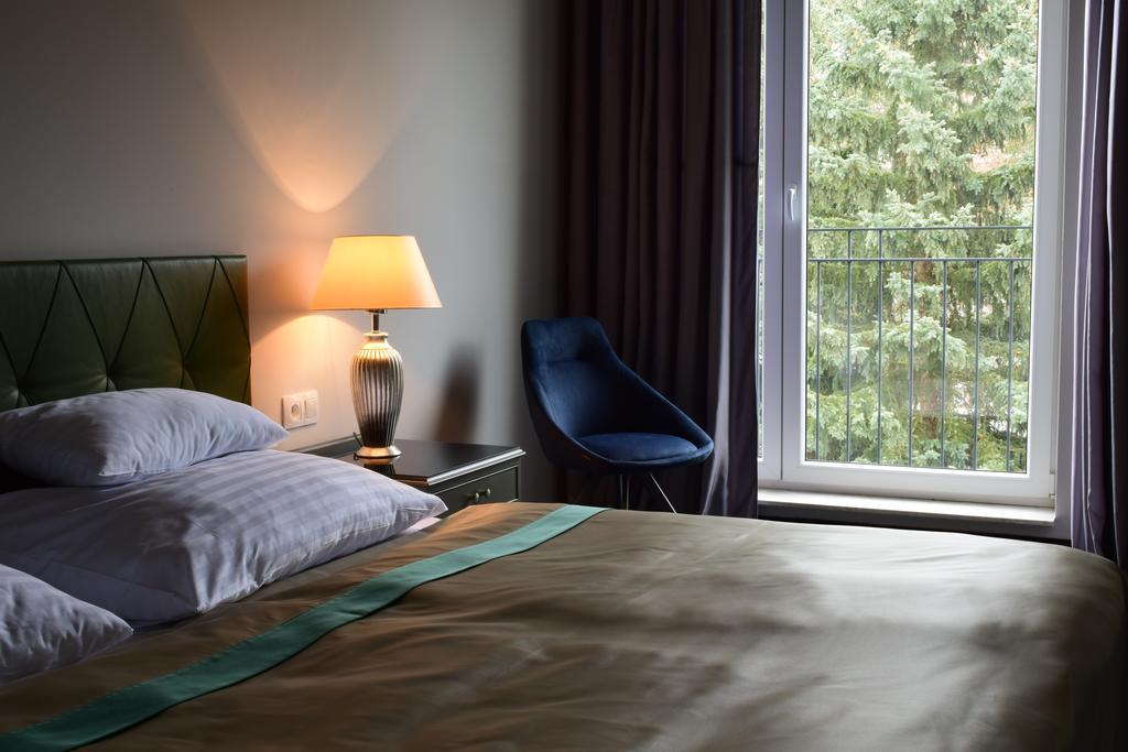Parkhotel Carlsbad Inn Dalovice Dış mekan fotoğraf