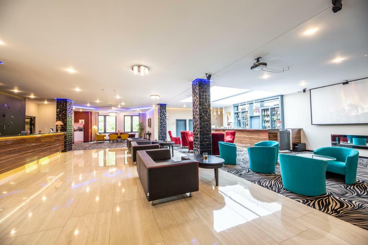 Parkhotel Carlsbad Inn Dalovice Dış mekan fotoğraf